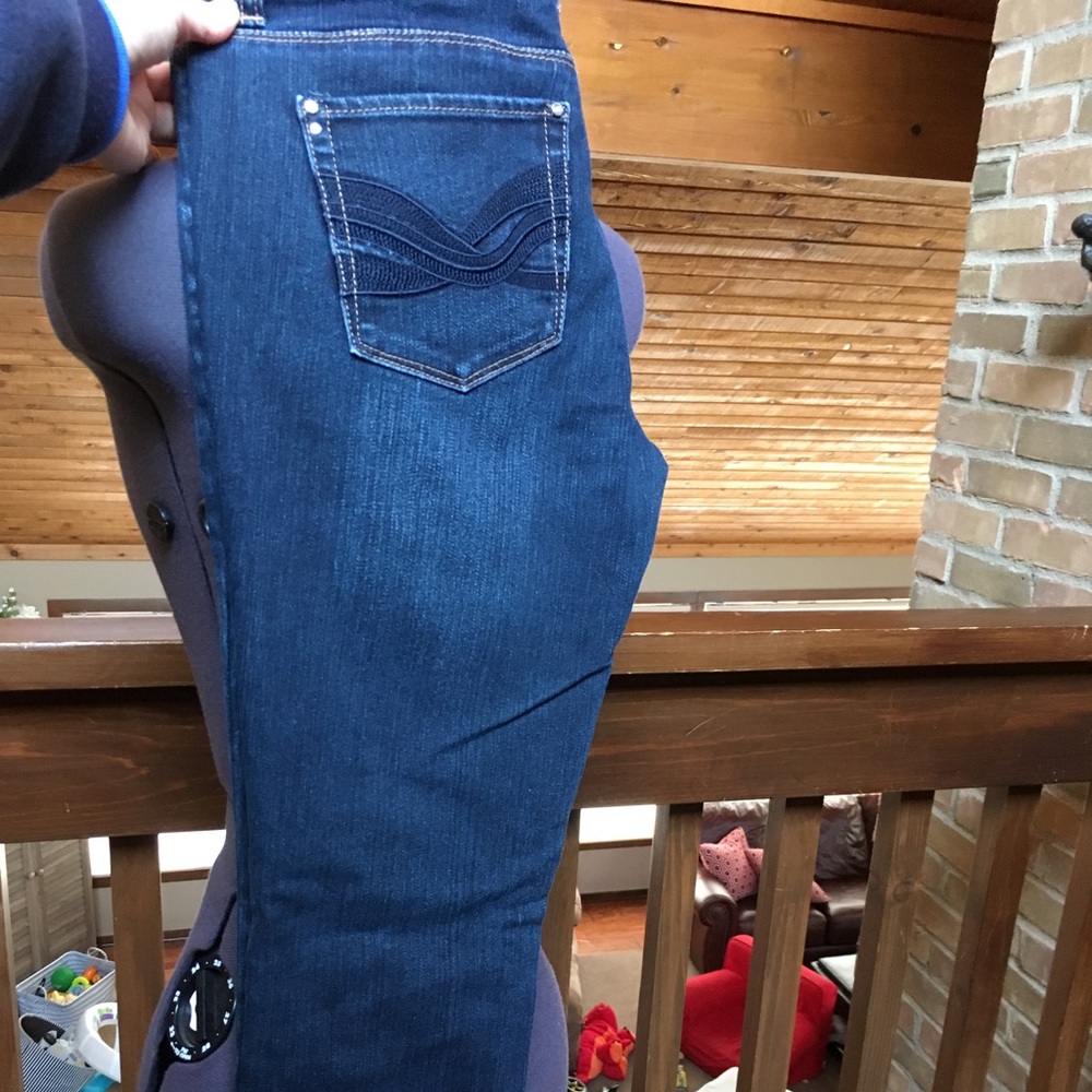 White House Black Market boot cut stretchy jeans